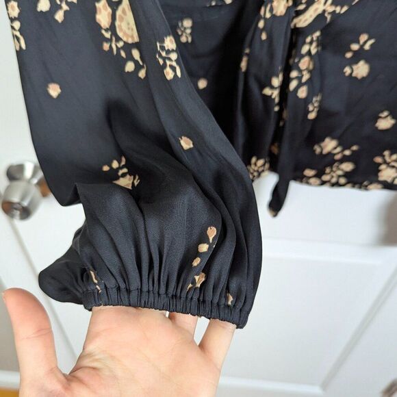 Free People | Black Multicolor Floral Long Sleeve Tie Front Blouse Size Small - Picture 3 of 10